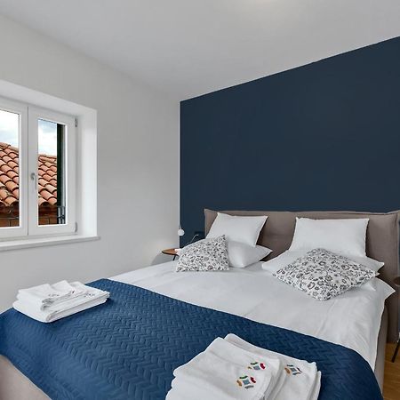 The Square Makarska, Lux App In The Heart Of The City Exteriör bild