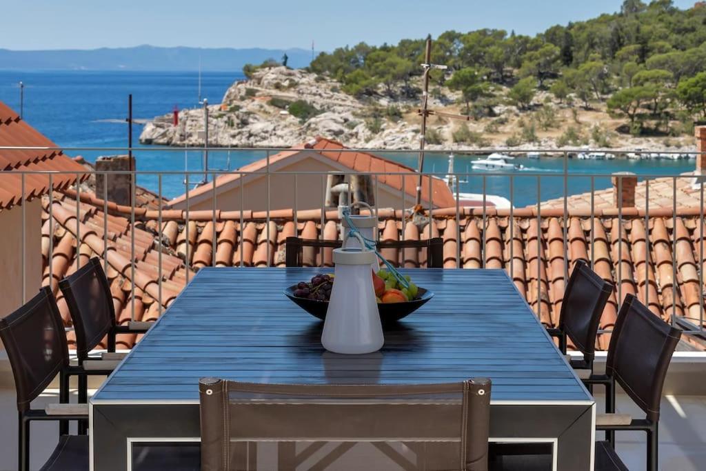 The Square Makarska, Lux App In The Heart Of The City Exteriör bild