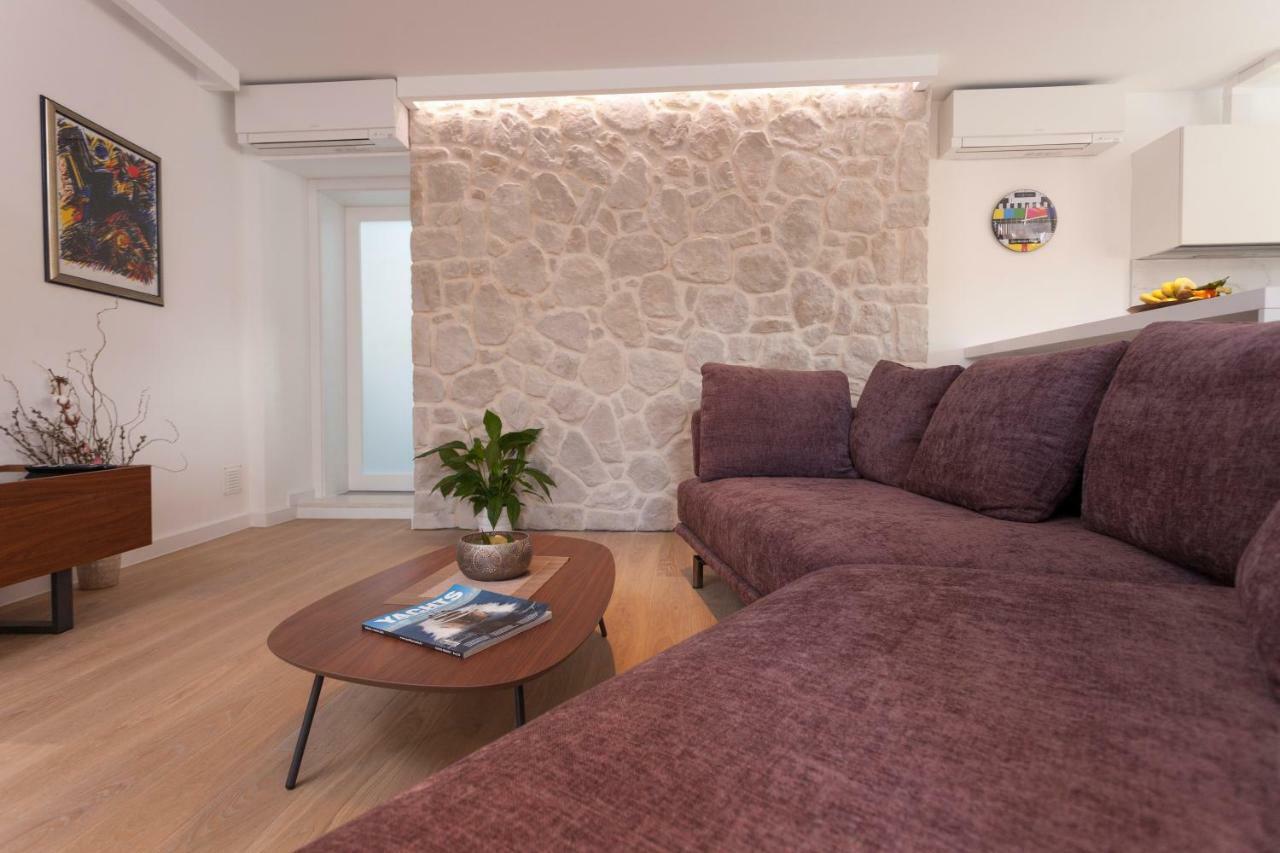 The Square Makarska, Lux App In The Heart Of The City Exteriör bild