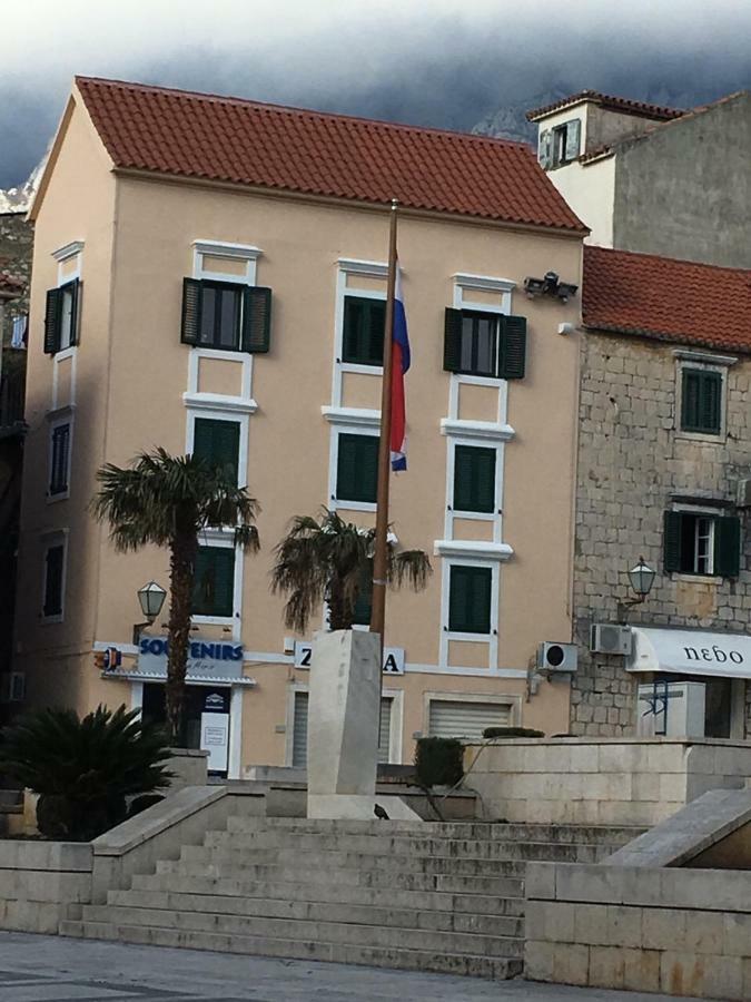 The Square Makarska, Lux App In The Heart Of The City Exteriör bild